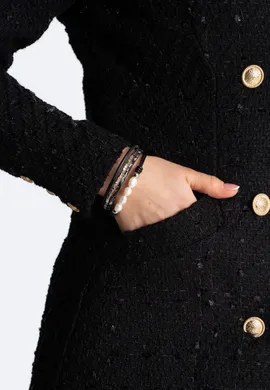 FIGL Elegancka bransoletka na pasku skórzanym z białymi koralikami